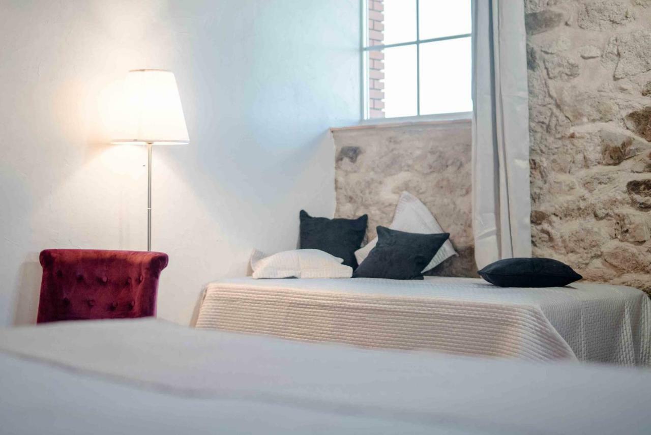 Chambres D'Hotes Le Pignie Lescure-d'Albigeois Bagian luar foto